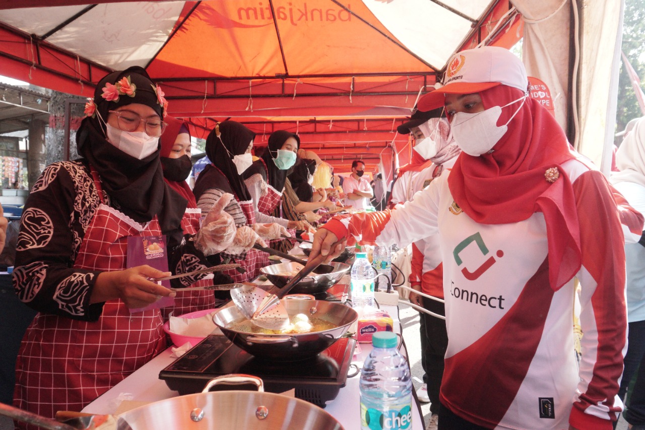 Lomba Kreasi Onde-onde Perayaan Hari Jadi Kota Mojokerto Ke-104