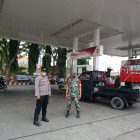Pasca Kenaikkan BBM, TNI-Polri Di Mojokerto Lakukan Pengamanan Di SPBU