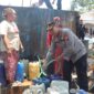 Sambut HUT Humas Polri ke – 72 Bidhumas Polda Jatim dan Jajaran Salurkan 624 Ribu Liter Air Bersih untuk Warga
