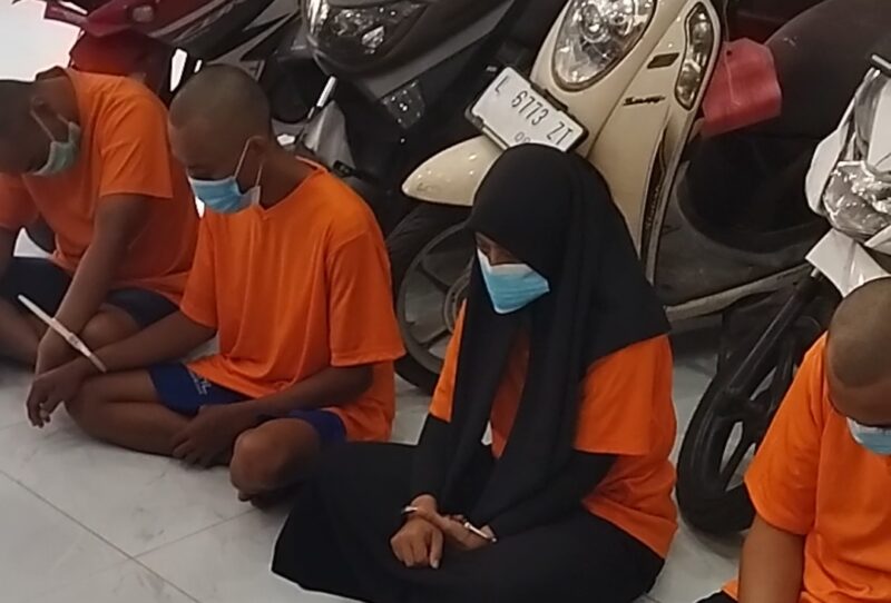 Foto. Suami Istri Ini Kerja Sama Curi Motor, Akhirnya Kejebak Polisi!