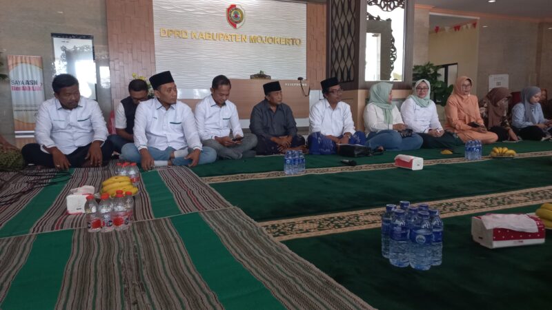 Saat fraksi PKB gelar syukuran atas penganugerahan ke tiga tokoh sebagai Pahlawan Nasional